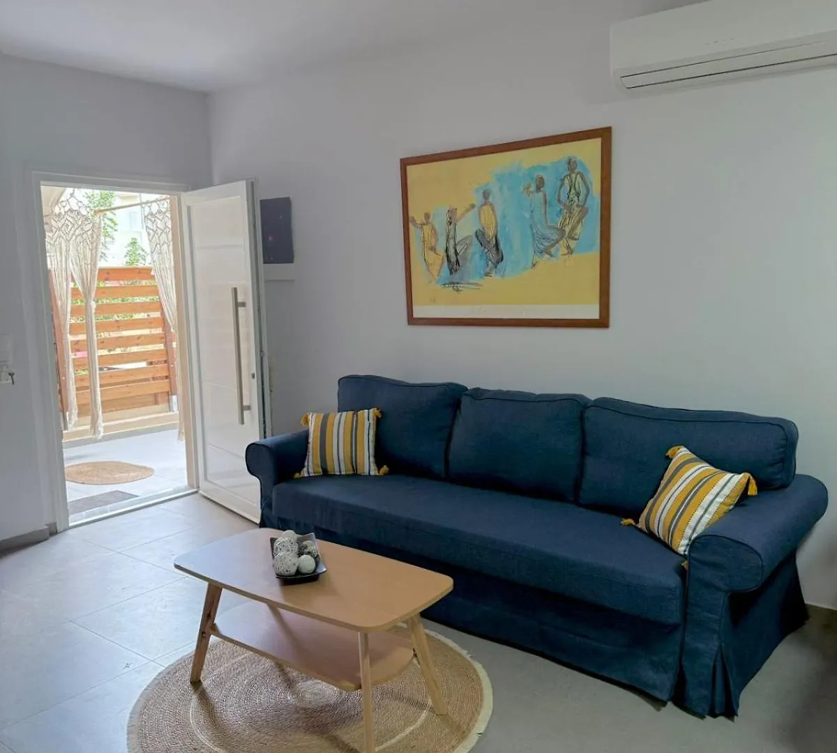 Olenas Modern Suite Nea Alikarnassos